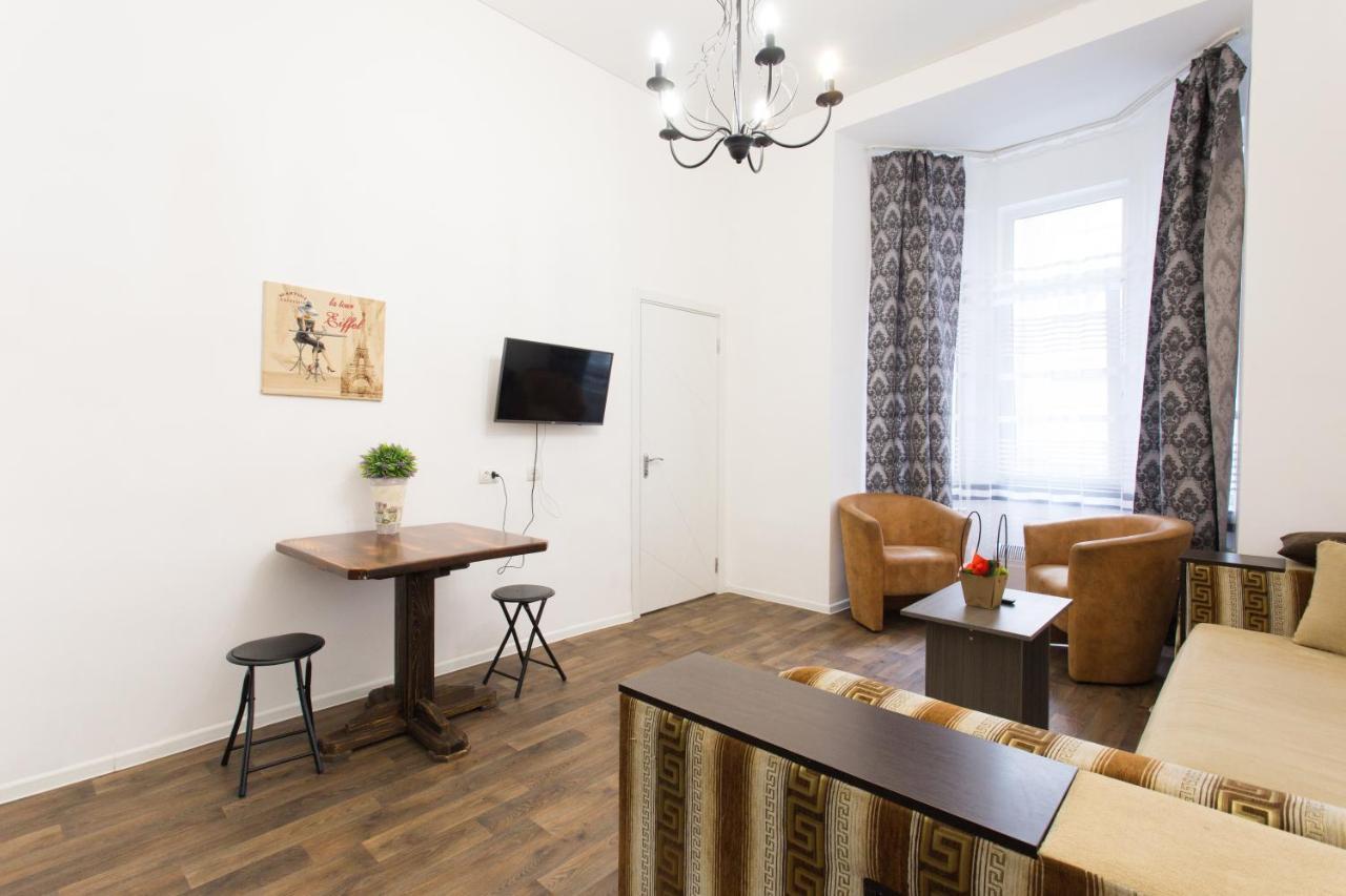 Apartament Pushkinskaya Street Charków Zewnętrze zdjęcie